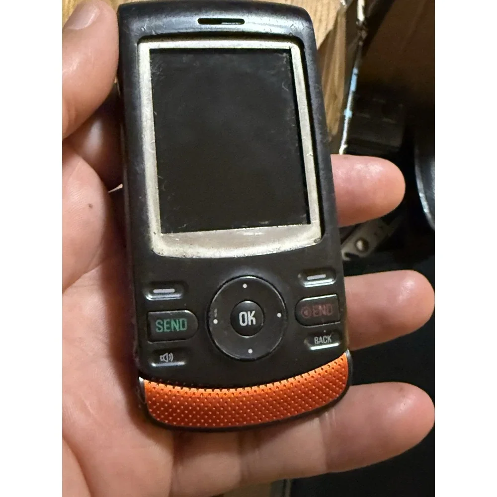 UTStarcom - Black and Red ( Virgin Mobile ) Very Rare Phone, Untested , No Power